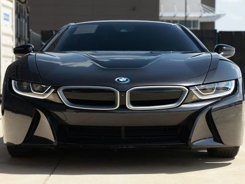 Used 2020 BMW i8 Coupe AWD/4WD image 20