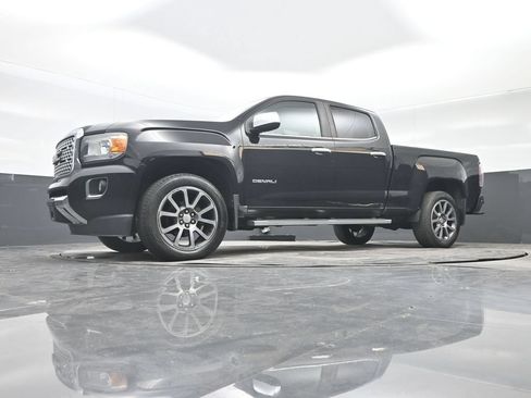 Used 2018 GMC Canyon Denali AWD/4WD image 11