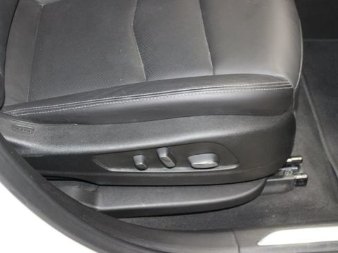 Used 2024 Cadillac XT5 Premium Luxury FWD image 46