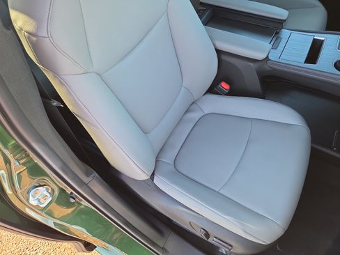 Certified 2026 Toyota Sienna XLE AWD/4WD image 16