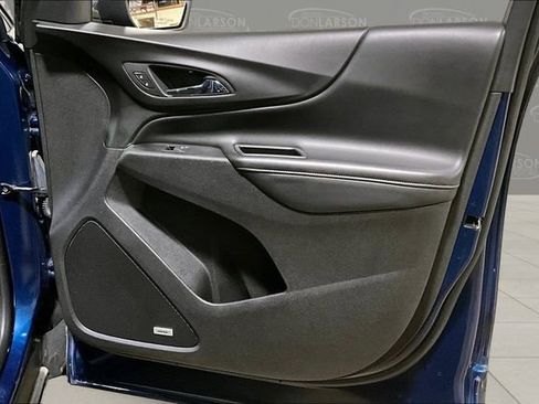 Used 2020 Chevrolet Equinox Premier image 12