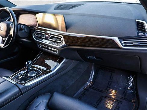 Used 2019 BMW X5 xDrive40i w/ Convenience Package image 28