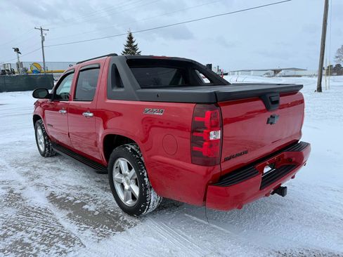 Used 2008 Chevrolet Avalanche LTZ w/ LTZ Preferred Equipment Group image 5