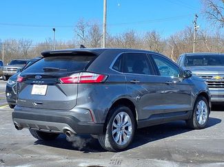 Used 2024 Ford Edge Titanium video 2