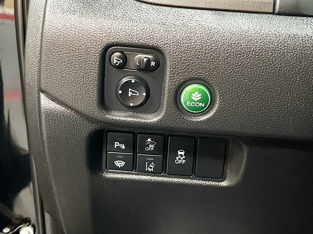 Used 2025 Honda Passport TrailSport image 10