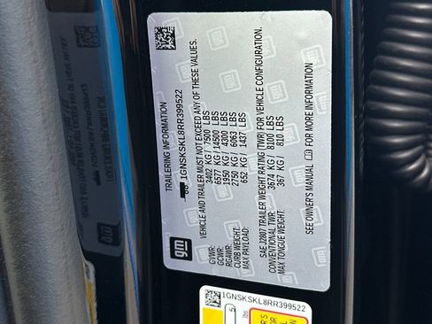 Used 2024 Chevrolet Tahoe Premier w/ Advanced Technology Package image 37