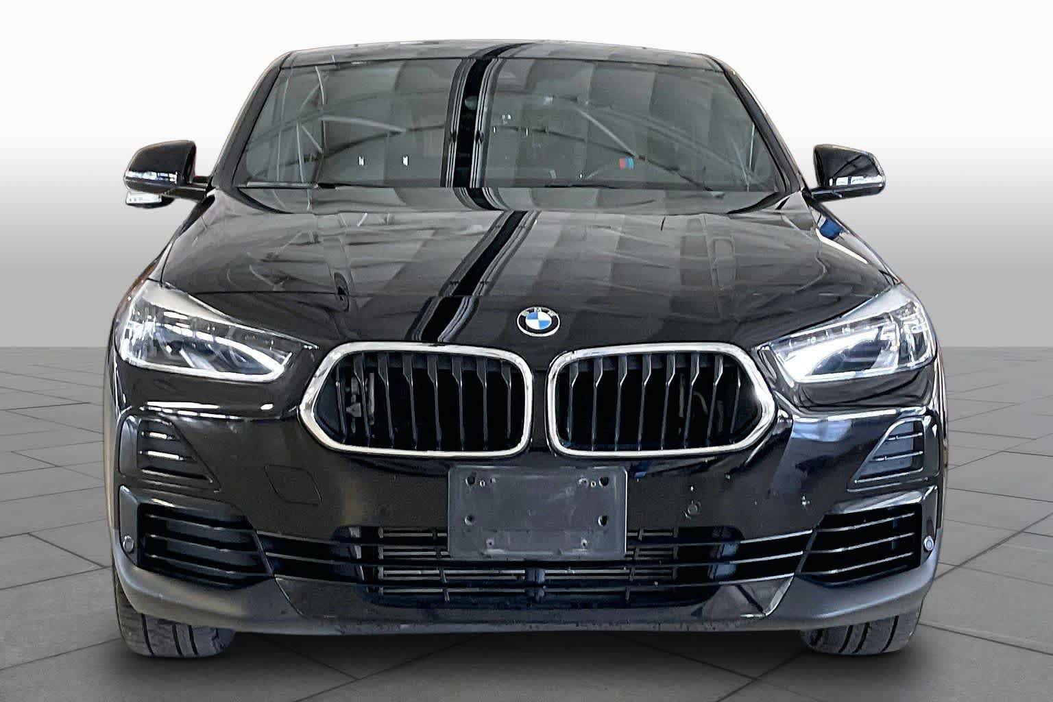 Used 2022 BMW X2 sDrive28i w/ Premium Package FWD image 3