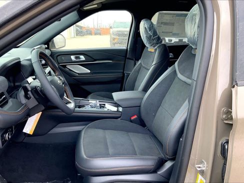 New 2026 Ford Explorer Tremor w/ Tremor Ultimate Package image 7