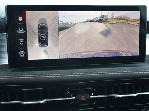 New 2025 Alfa Romeo Tonale Intensa image 18