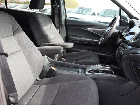 Used 2022 Honda Pilot Sport image 15