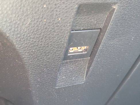 Used 2022 Toyota Corolla SE image 30