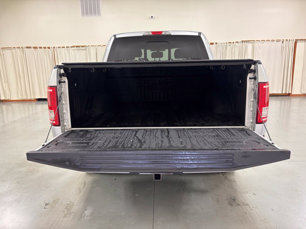 Used 2017 Ford F150 XLT w/ Equipment Group 302A Luxury RWD image 9