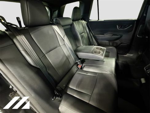 New 2026 Subaru Outback Limited XT image 31