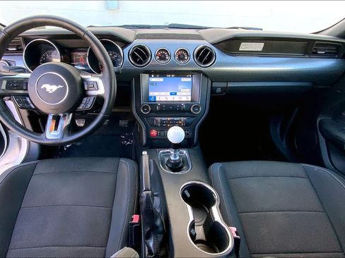Used 2017 Ford Mustang Convertible w/ Equipment Group 051A RWD image 10