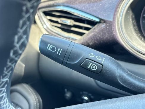 Used 2023 Buick Encore GX Select w/ Experience Buick Package FWD image 23