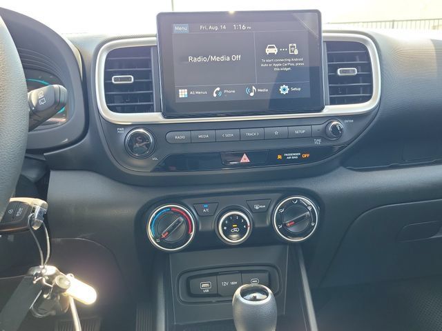 Certified 2026 Hyundai Venue SE FWD image 13
