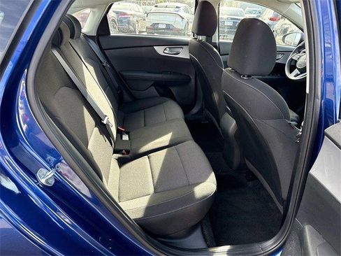 Used 2023 Kia Forte LXS w/ LXS Technology Package image 11