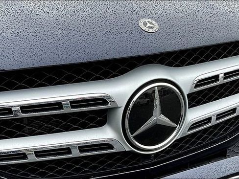 Used 2021 Mercedes-Benz GLS 450 4MATIC image 28