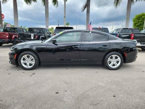 Used 2023 Dodge Charger SXT RWD image 8