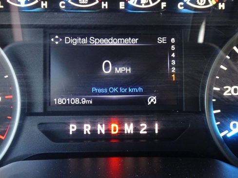 Used 2015 Ford F150 XLT w/ Equipment Group 302A Luxury image 24