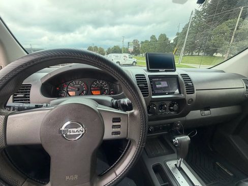 Used 2008 Nissan Xterra X AWD/4WD image 43