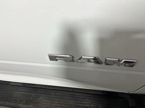 Used 2024 RAM 2500 Laramie image 11