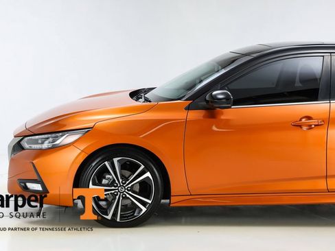 Used 2021 Nissan Sentra SR w/ SR Premium Package image 41