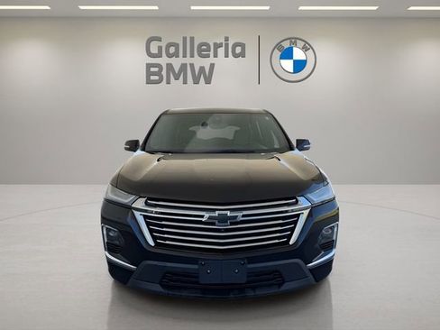 Used 2023 Chevrolet Traverse Premier image 3