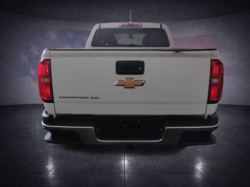 Used 2018 Chevrolet Colorado W/T w/ WT Convenience Package AWD/4WD image 4