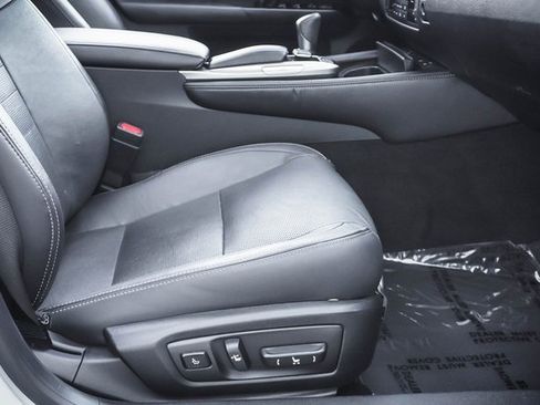 Used 2019 Lexus GS 350 image 24