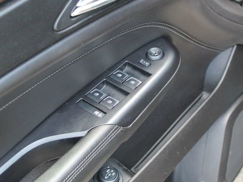 Used 2016 Cadillac SRX Luxury AWD/4WD image 11