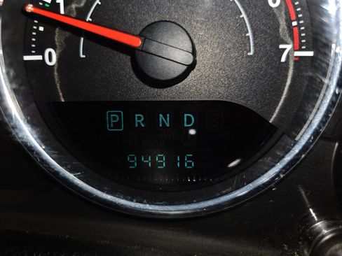 Used 2011 Jeep Wrangler Sport AWD/4WD image 2