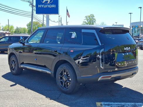 New 2027 Kia Telluride LX FWD image 3