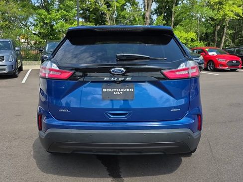 Used 2022 Ford Edge SEL w/ Sport Appearance Package AWD/4WD image 4