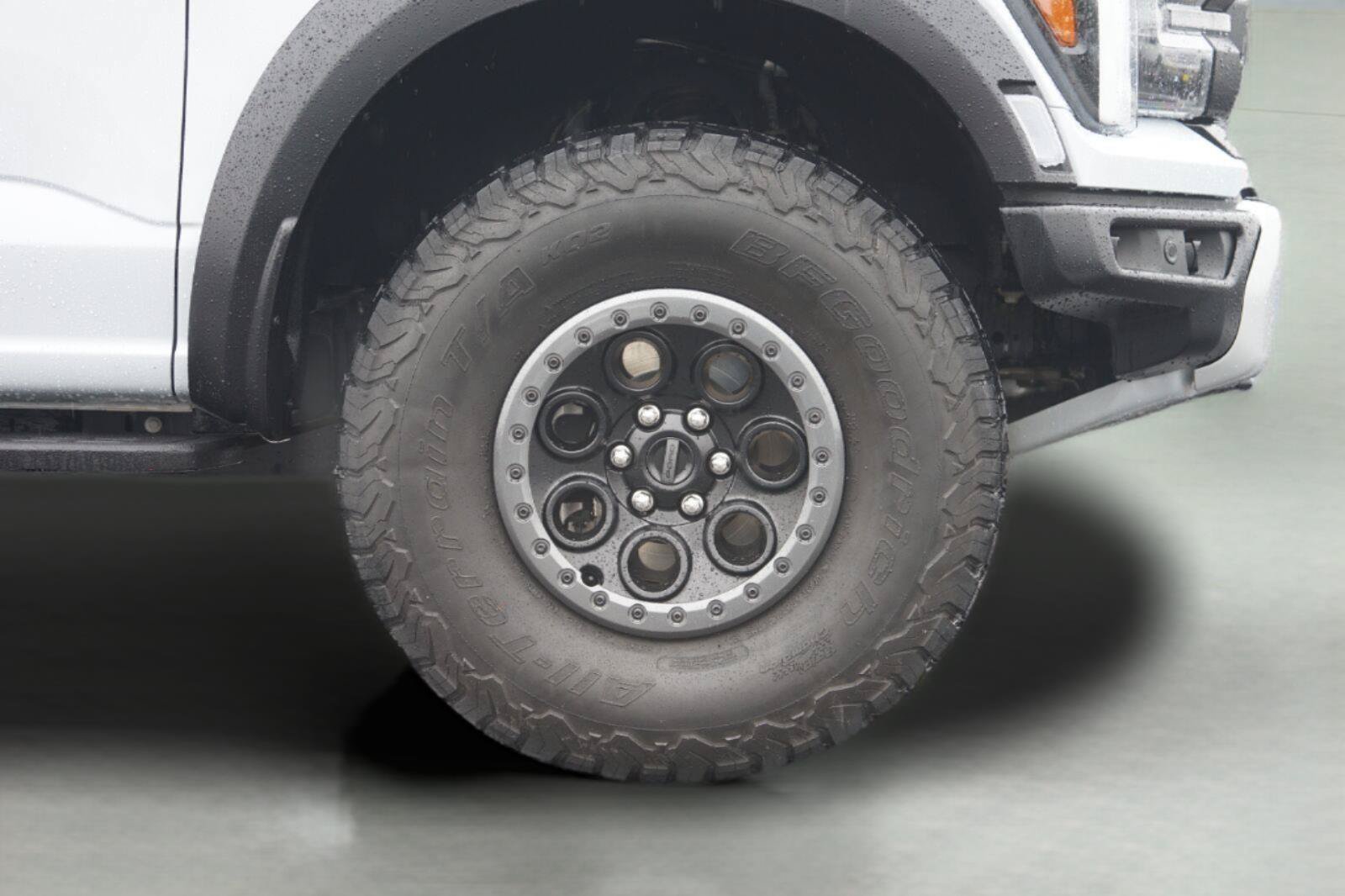 Used 2025 Ford F150 Raptor AWD/4WD image 4