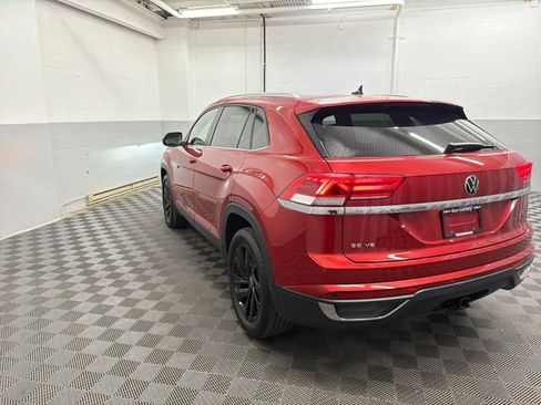 Used 2023 Volkswagen Atlas Cross Sport SE w/ Panoramic Sunroof Package FWD image 15