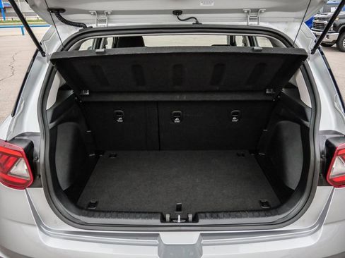 Used 2025 Hyundai Venue SEL FWD image 35