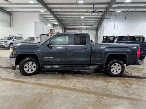 Used 2018 GMC Sierra 1500 SLE w/ SLE Value Package AWD/4WD image 5