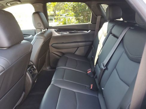 Certified 2024 Cadillac XT5 Premium Luxury image 14