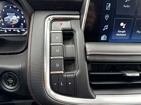 Used 2022 Chevrolet Tahoe RST image 24