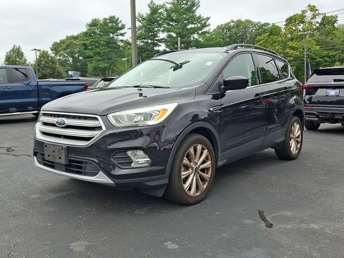 Used 2019 Ford Escape SEL AWD/4WD image 2
