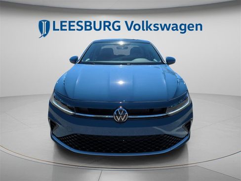 New 2026 Volkswagen Jetta SE image 15