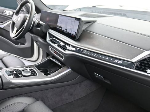 Used 2025 BMW X5 xDrive40i image 20
