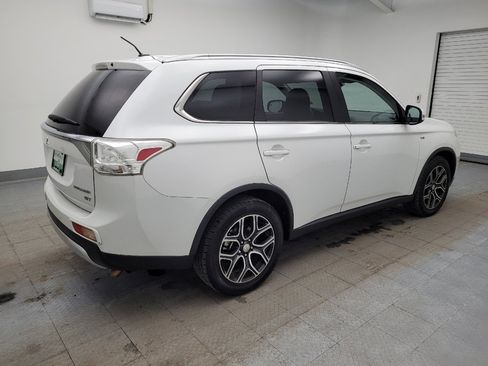 Used 2015 Mitsubishi Outlander GT image 10