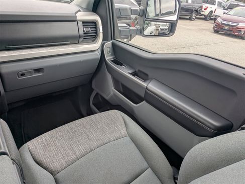 Used 2024 Ford F250 XLT image 18