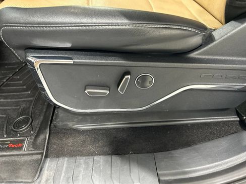 Certified 2022 Ford F150 Lariat w/ Equipment Group 502A High AWD/4WD image 11