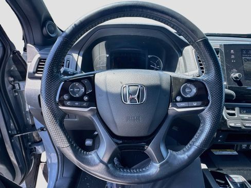 Used 2023 Honda Passport Elite image 11