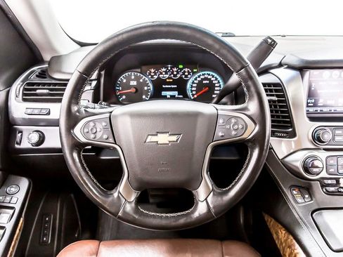 Used 2019 Chevrolet Tahoe Premier w/ Premier Plus Edition image 21