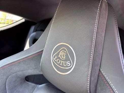 Used 2020 Lotus Evora image 29