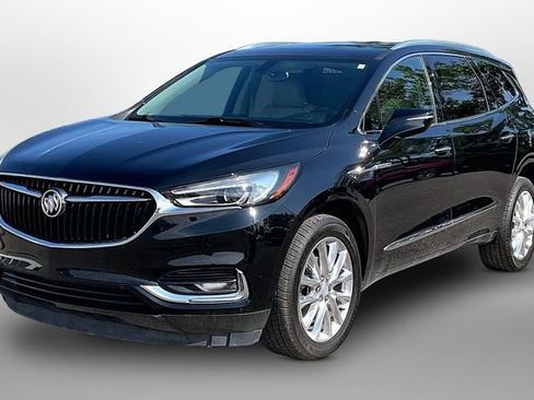 Used 2021 Buick Enclave Essence w/ Sound and Sites Package AWD/4WD image 3